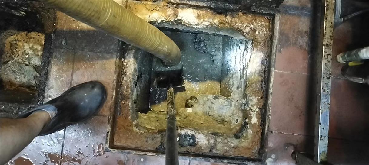 思南化油池清理-污水池清掏